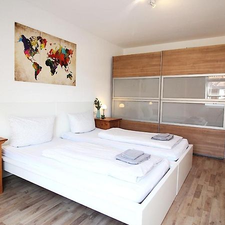 Homie Stay Zell - Apartment Mit Privatparkplatz Zell am Main Extérieur photo