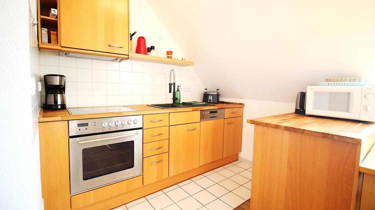 Homie Stay Zell - Apartment Mit Privatparkplatz Zell am Main Extérieur photo