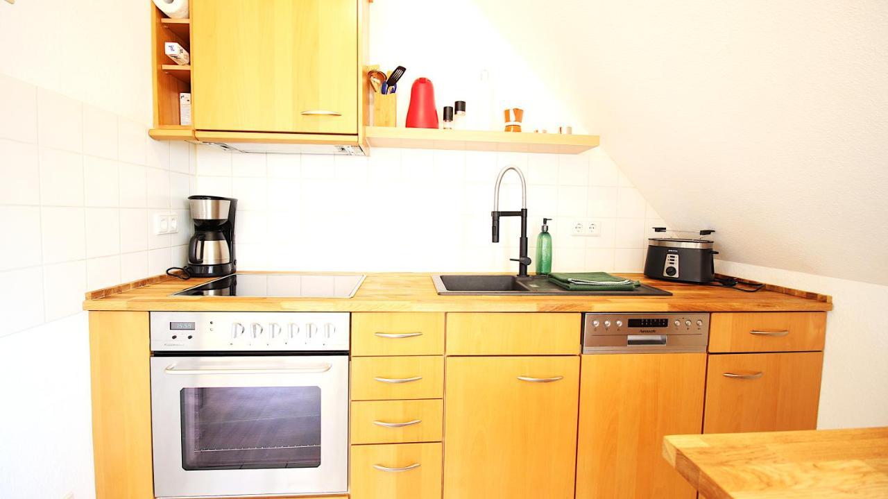 Homie Stay Zell - Apartment Mit Privatparkplatz Zell am Main Extérieur photo